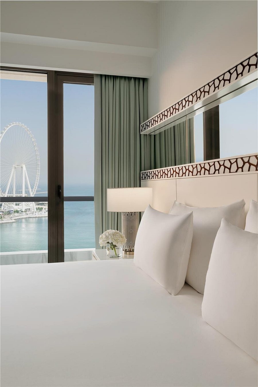 JA Ocean View Hotel Dubai